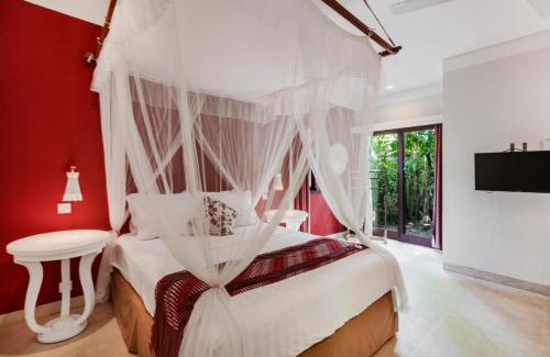 Padonan Villa | 4 BR Brown Horses Private Pool Villa CYN