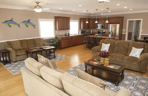 Tybee Island House | 4 BR Charming Southern Style Home - North End - Property Name Villa Charm