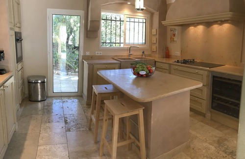 Cabris House | 4 BR Côte d'Azur villa with seaview and heated pool