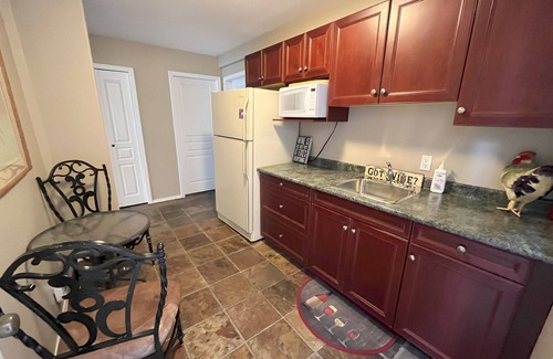 Okanagan-Similkameen House | 4 BR Skaha-Lakefront House-WINE COUNTRY - Sand Beach-Dock - NEW FALL PRICING