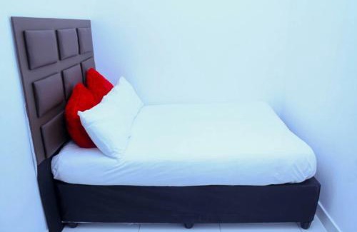 Port Elizabeth Central House | 4 Callington guest house