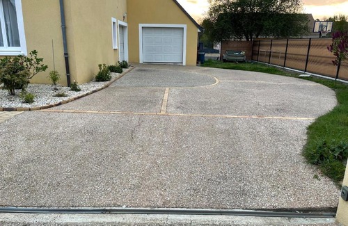 Roeze-sur-Sarthe House | 4 chambres à 15 min du circuit des 24H du Mans dans maison