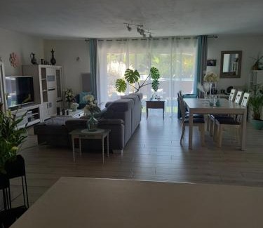 Cerans-Foulletourte House | 4 Chambres et dortoir 5x90