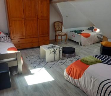 Cerans-Foulletourte House | 4 Chambres et dortoir 5x90