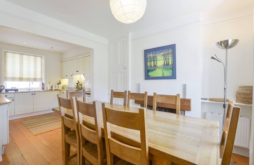 Hope-Cove Cottage | 4 COASTGUARDS COTTAGE, family friendly, with open fire in Hope Cove