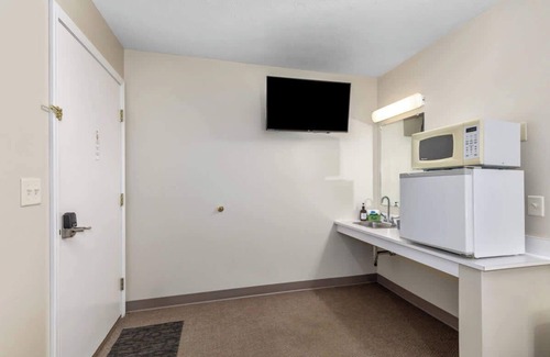 Lake City Apartment | 4 Compact Combined Family Studios