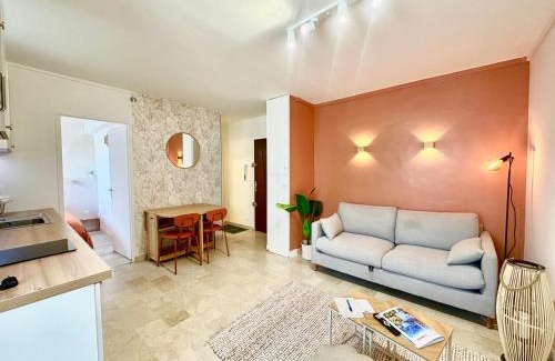 Carnoux-en-Provence Apartment | 4 couchages proche Cassis ambiance cocooning