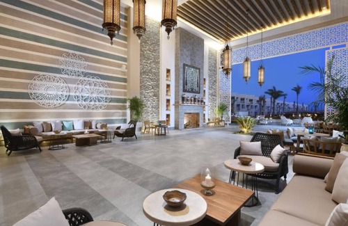 Soma Bay Hotel | 4 Executive Suites | Pools, Private Beach, Spa, Paddle Tennis & More Fun