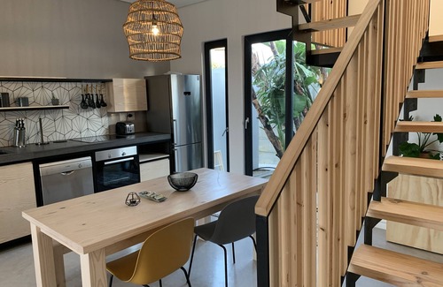 Bloubergstrand House | 4 Friends Mountain View Apartment