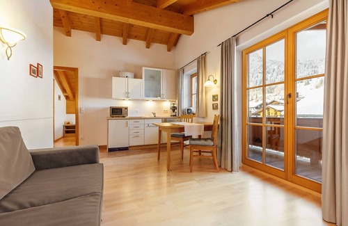 Reit im Winkl Apartment | (4) Giebelstüberl -1-Zimmer Appartement , ca. 30qm, 1-2 Personen, Wohn/Schlafraum, Kochnische, Balkon