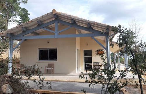 Chambonas House | 4 I Neu Erbaut in 2023 I Liebevolle Gestaltung I Herzliche Gastgeberin I Natur