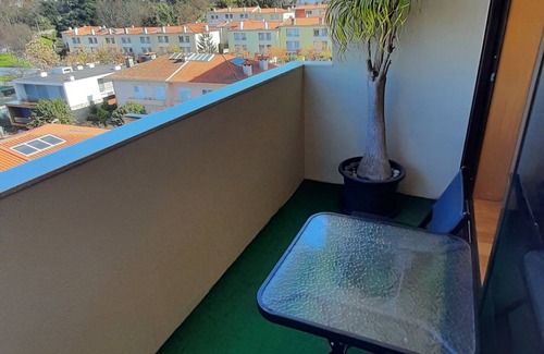 Portela Apartment | 4 Large Rooms and big Beds With a View to Nature Braga