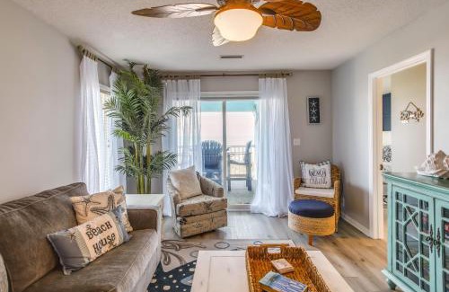 Ocean Drive Apartment | 4 Mi to Barefoot Landing Retreat with Pool Access!