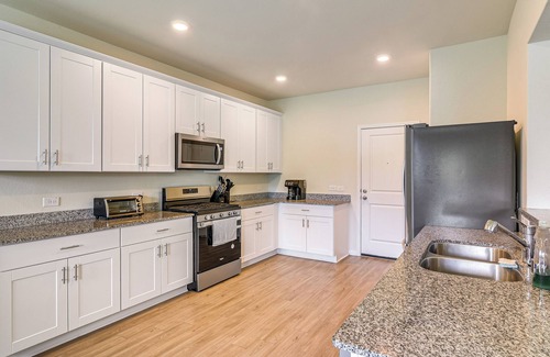 Barker House | 4 Mi to Bear Creek Pioneers Park: NW Houston Home