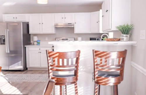Beaufort House | 4 mi. to Beaufort Waterfront and Parris Island 🇺🇸- 🧲 Pit - Porch w/Grill