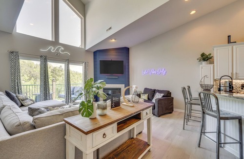 Camdenton Condo | 4 Mi to Dtwn: Gem w/Lake Access in Camdenton