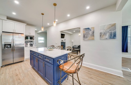 South Hills House | 4 Mi to Dtwn: Pet-Friendly Home in Pittsburgh