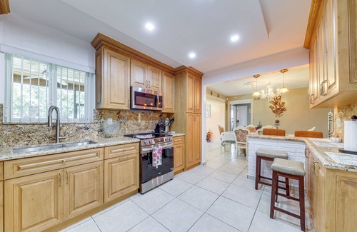 Miramar House | 4 Mi to Hard Rock Stadium: Miramar Home w/BBQ!