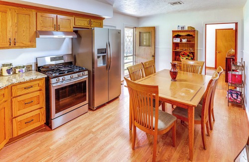 Waco House | 4 Mi to Magnolia Market: Family-Friendly Waco Home
