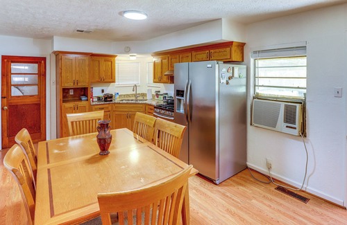 Waco House | 4 Mi to Magnolia Market: Family-Friendly Waco Home