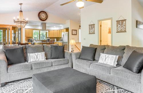 Massanutten House | 4 Mi to Massanutten Resort Family Home with Views!