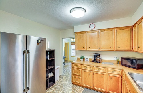 Central City House | 4 Mi to McGee Beach: Corpus Christi Home w/Patio