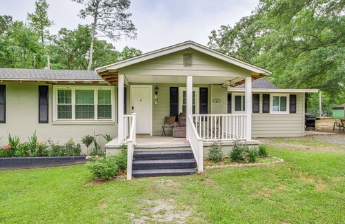 McCormick House | 4 Mi to Savannah River Access: Home w/Fire Pit