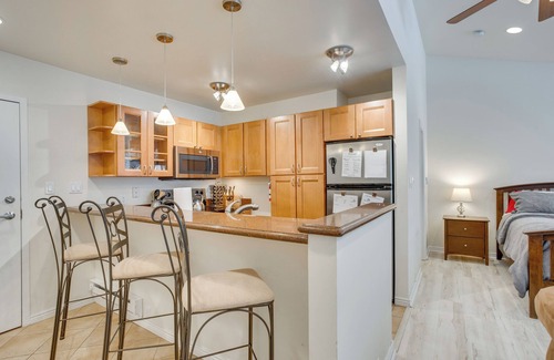 Vail Apartment | 4 Mi to Vail Ski Resort: Cozy Getaway w/Deck!