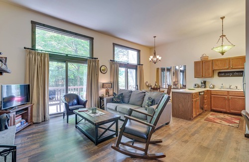 Hensonville House | 4 Mi to Windham Mountain: Ski Getaway!