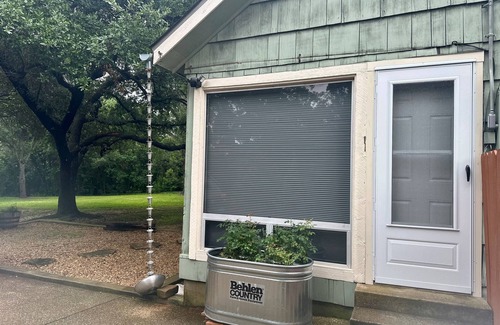 Landon Branch Apartment | 4 miles from Downtown this charming studio offers a cozy retreat for your stay.