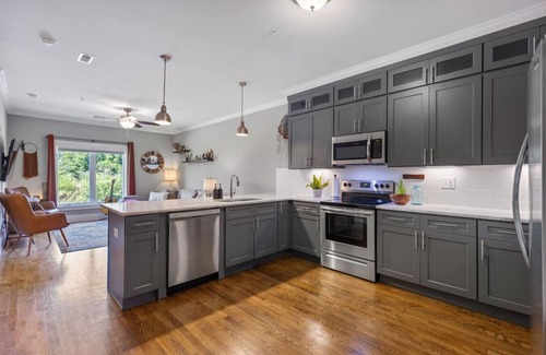 Nashville Apartment | 4 Miles to Broadway - Free Parking, TV in Bedrooms