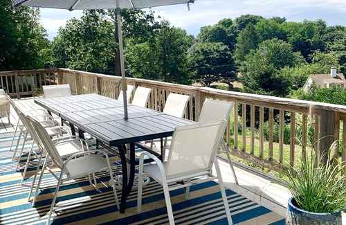Orleans House | 4 miles to Orleans beaches & close to town!