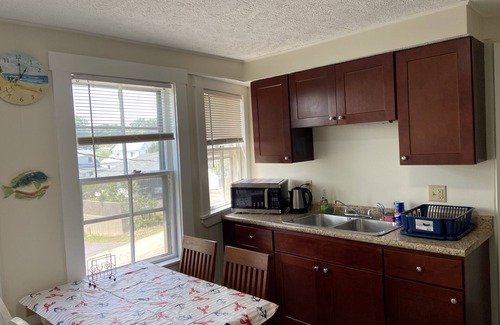 Old Orchard Beach Apartment | 4 min walk to the beach. Large 1BD Pets Ok