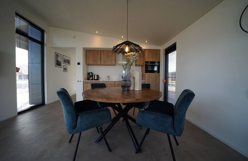 Enkhuizen House | 4 person accommodation with 2 bedrooms