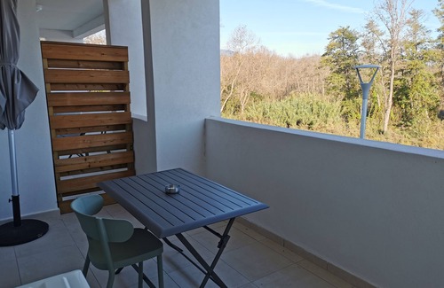 Bravone Apartment | 4-person apartment with private beach