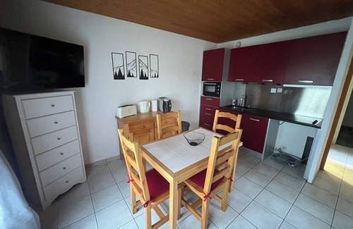 Gerardmer Apartment | 4-person apartment in chalet overlooking gerardmer lake