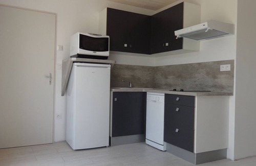 Noirmoutier-en-l'Ile House | 4-person house, in the heart of the quiet, typical village of Le Vieil, near the beach