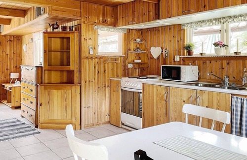 Sollentuna House | 4 person holiday home in SOLLENTUNA