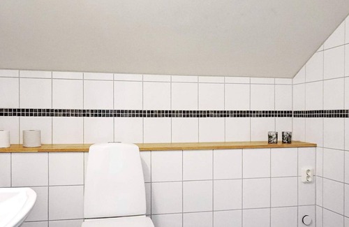 Kungshamn House | 4 person holiday home in KUNGSHAMN