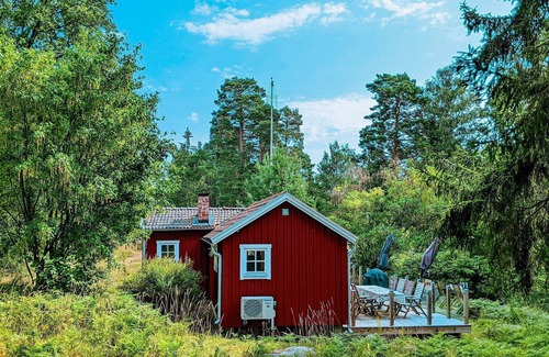 Gustavsvik House | 4 person holiday home in SALTSJØBO