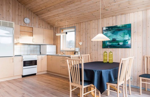 Henne Strand House | 4 person holiday home in Henne
