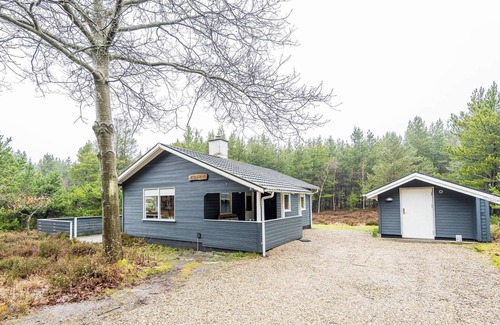 Henne House | 4 person holiday home in Henne