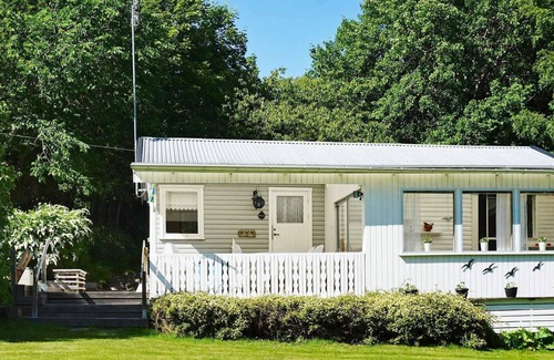 Brastad House | 4 person holiday home in Brastad