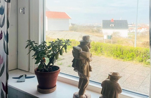 Ronnang House | 4 person holiday home in Rönnäng