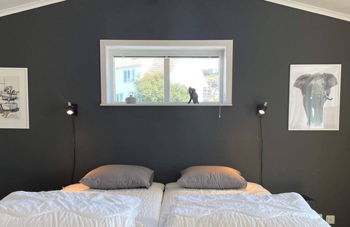 Skaerhamn House | 4 person holiday home in SKÄRHAMN