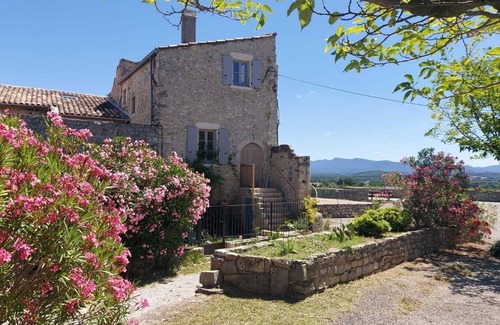 Sauzet House | 4-person house, perched village in Drôme Provençale.