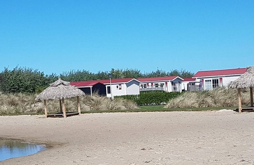 Serooskerke House | 4 person chalet on family park in Veere