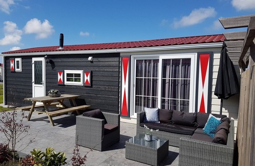 Serooskerke House | 4 person chalet on family park in Veere