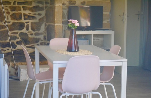 Arzon Apartment | 4-PERSON STUDIO WITH TERRACE AND LARGE GARDEN