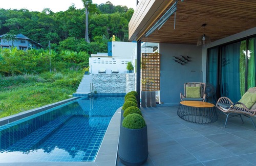 Karon Apartment | 4 Private Sea-View Apartments V104